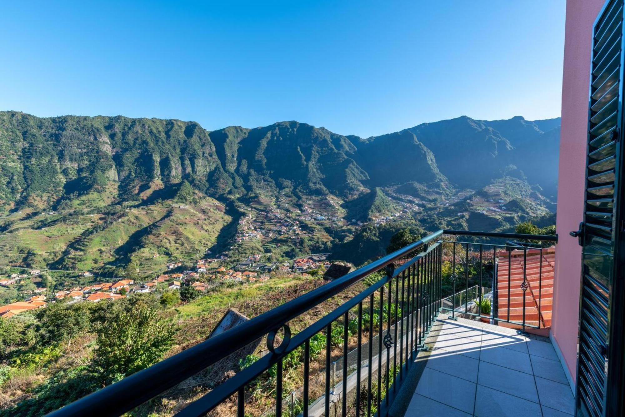 Cristina Grand Holiday home *