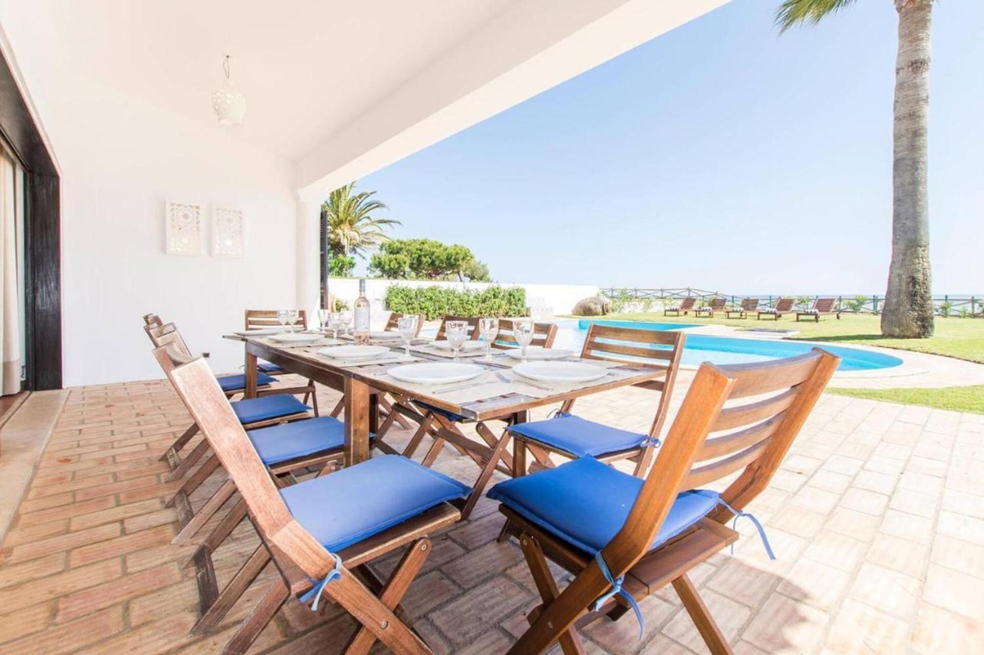 Villa Seafront Luxury By Lovelystay Albufeira