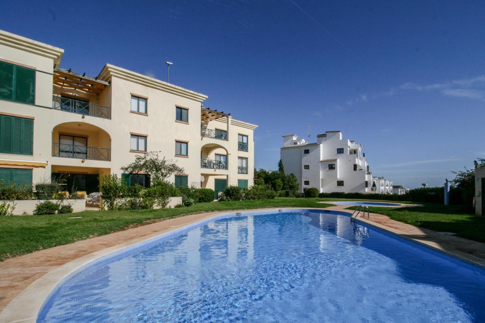 Flh Olhos D' Agua With Pool * Albufeira