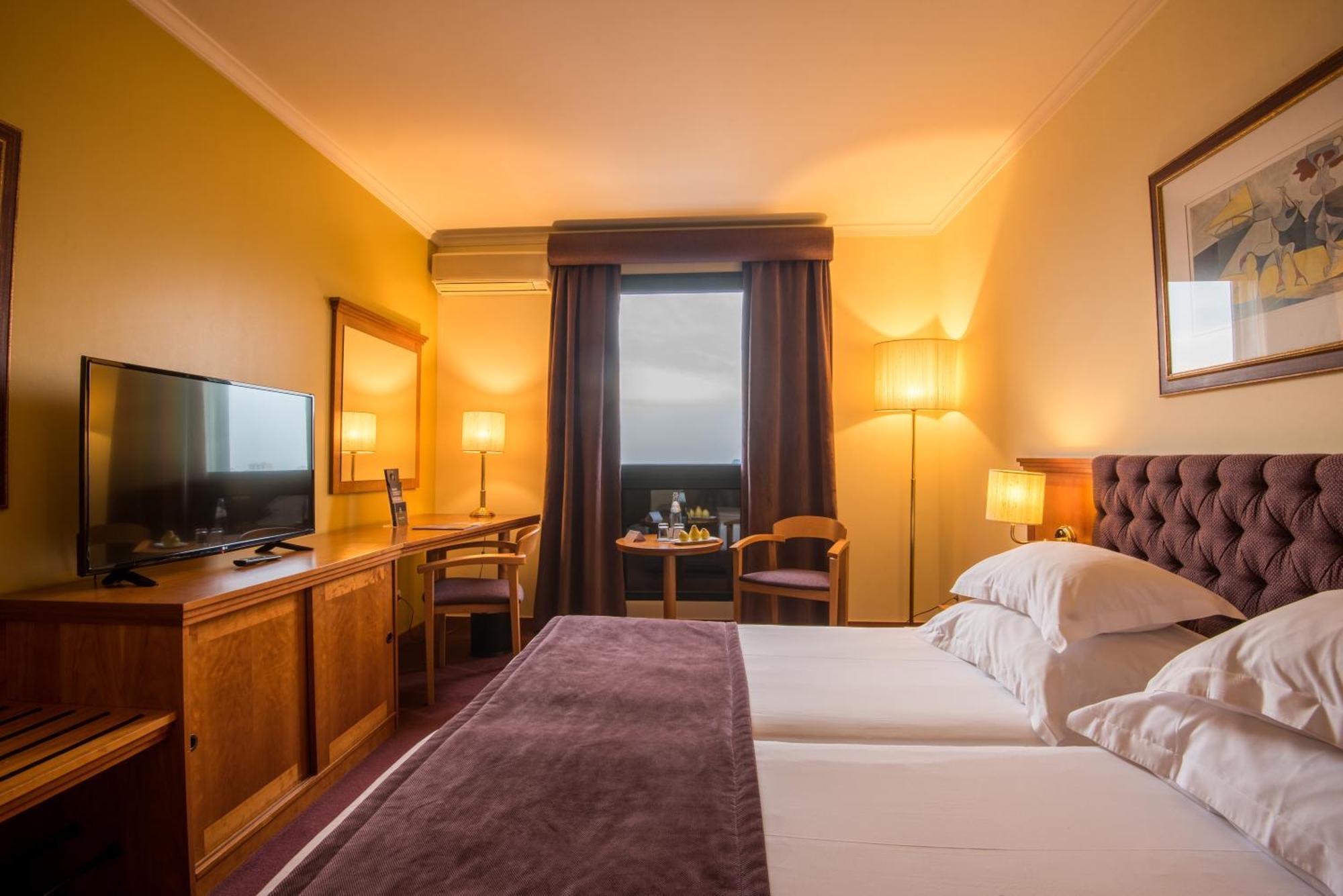 Gale - Centro Hotel Oporto