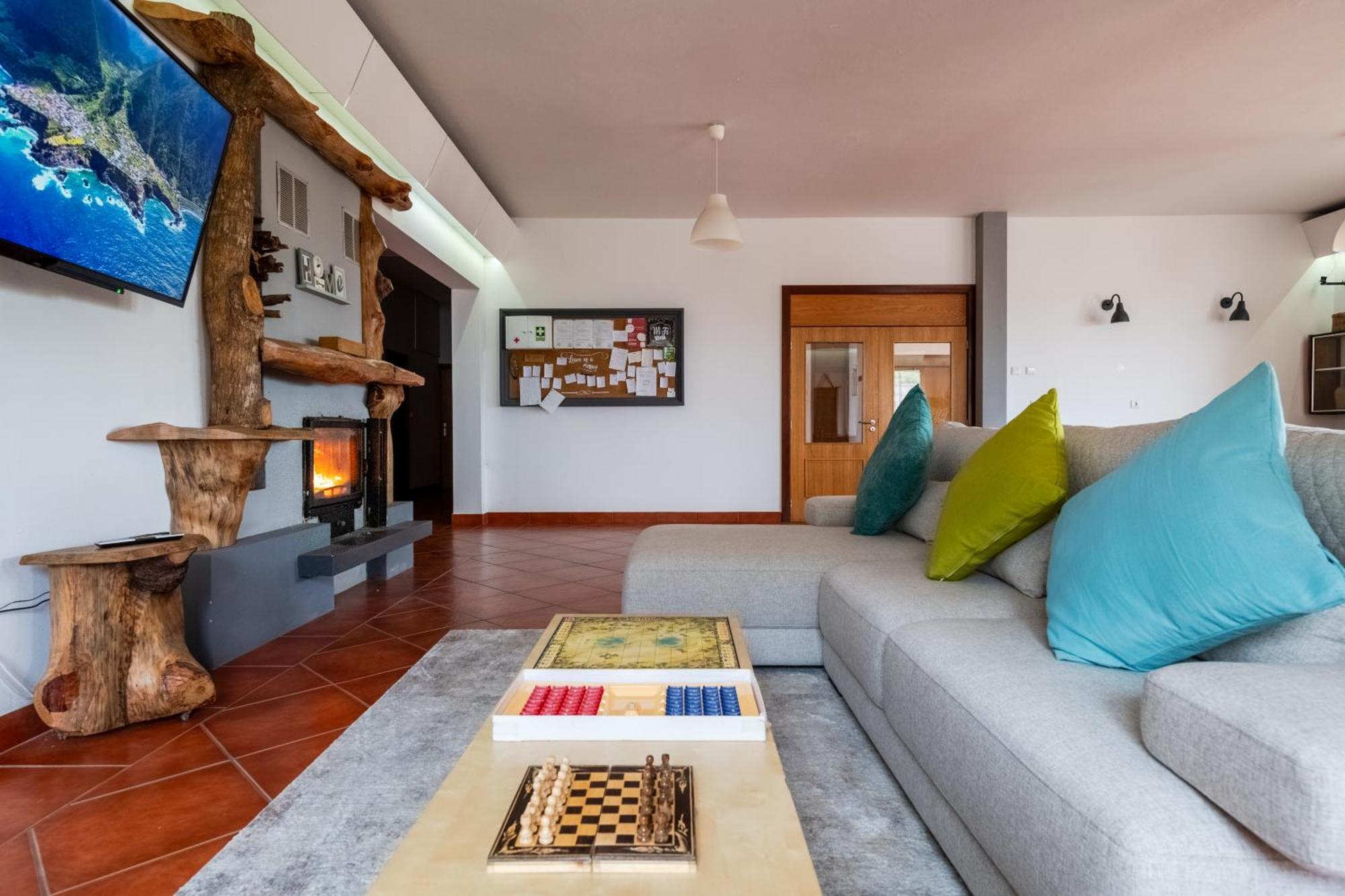 Casa Os Manos Santana (Madeira)
