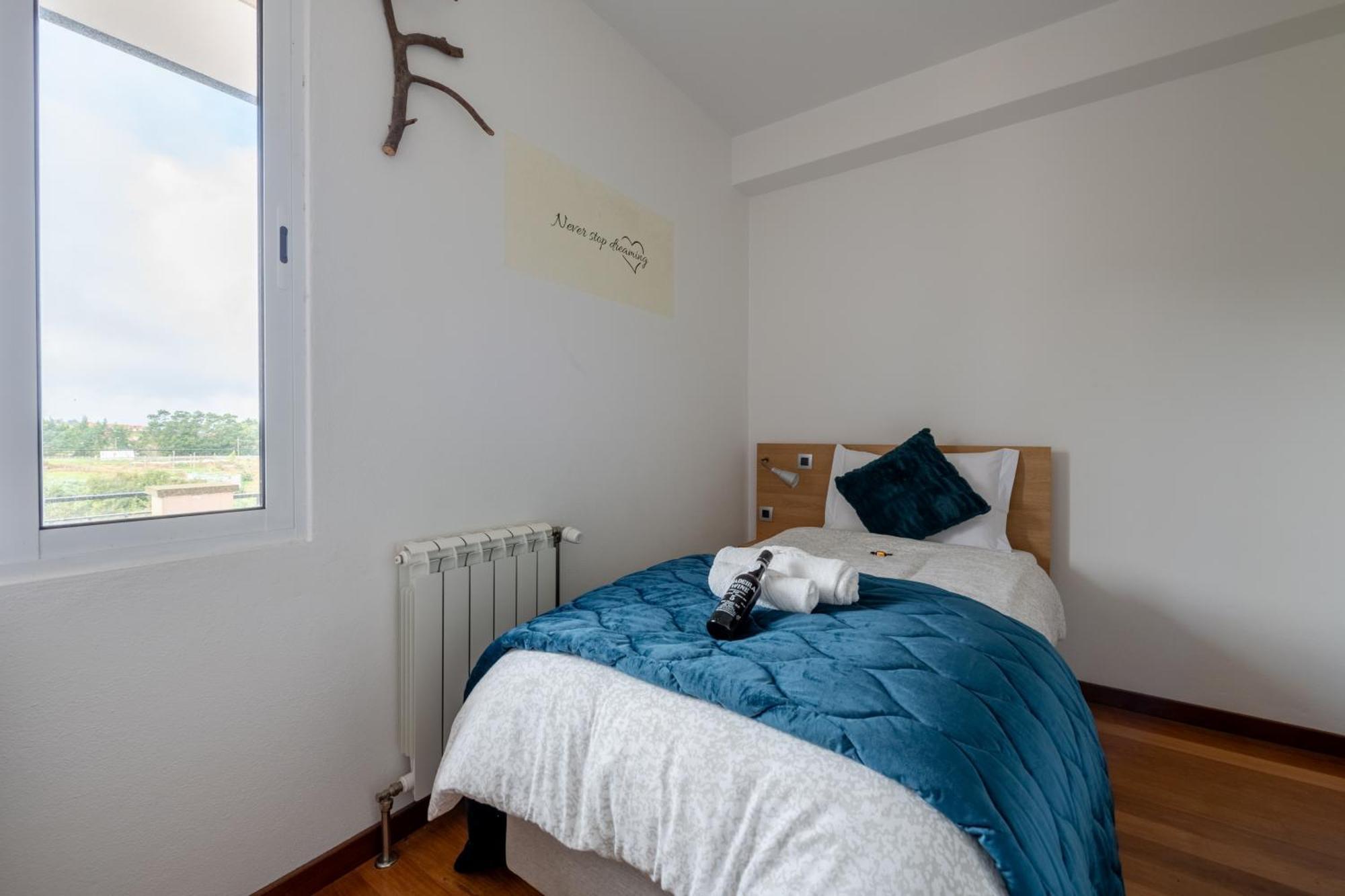 Casa Os Manos Santana (Madeira)