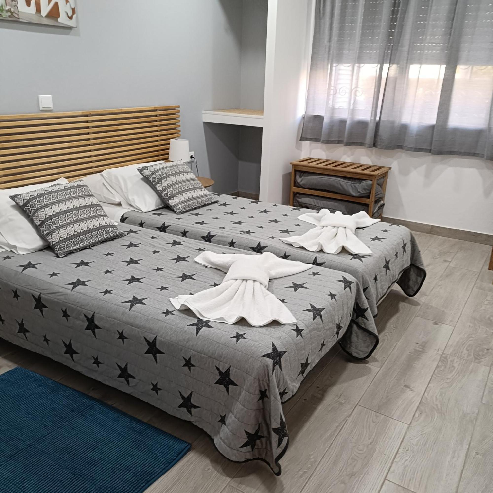 Pensión Charming 3*
