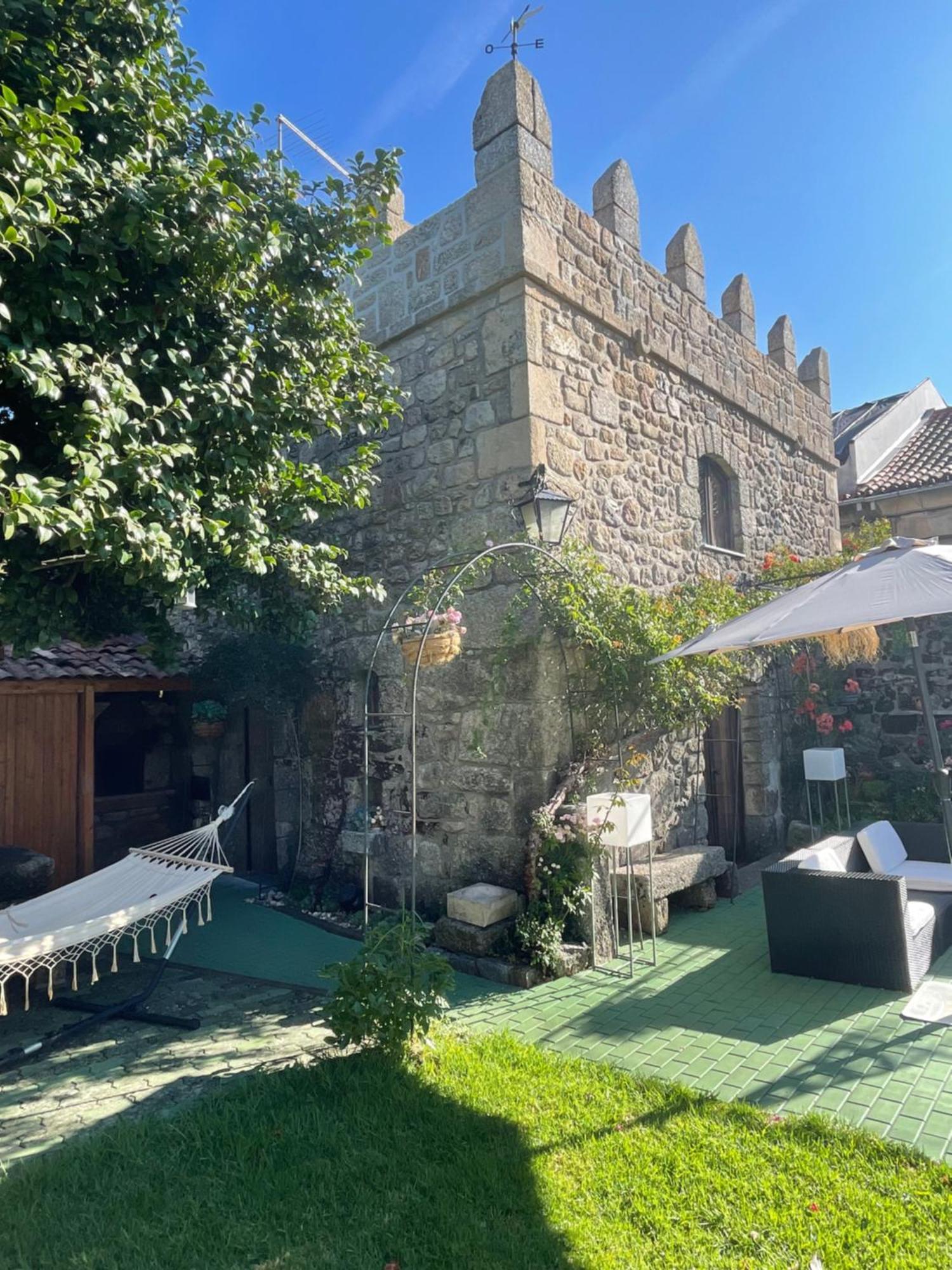 Bed & Breakfast Solar Sampaio E Melo