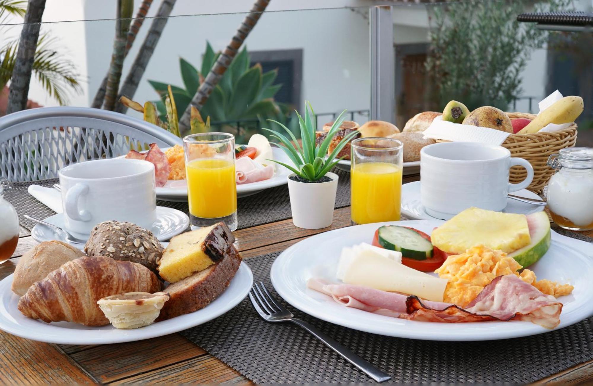 Acomodação com café da manhã  Camacho Funchal (Madeira)