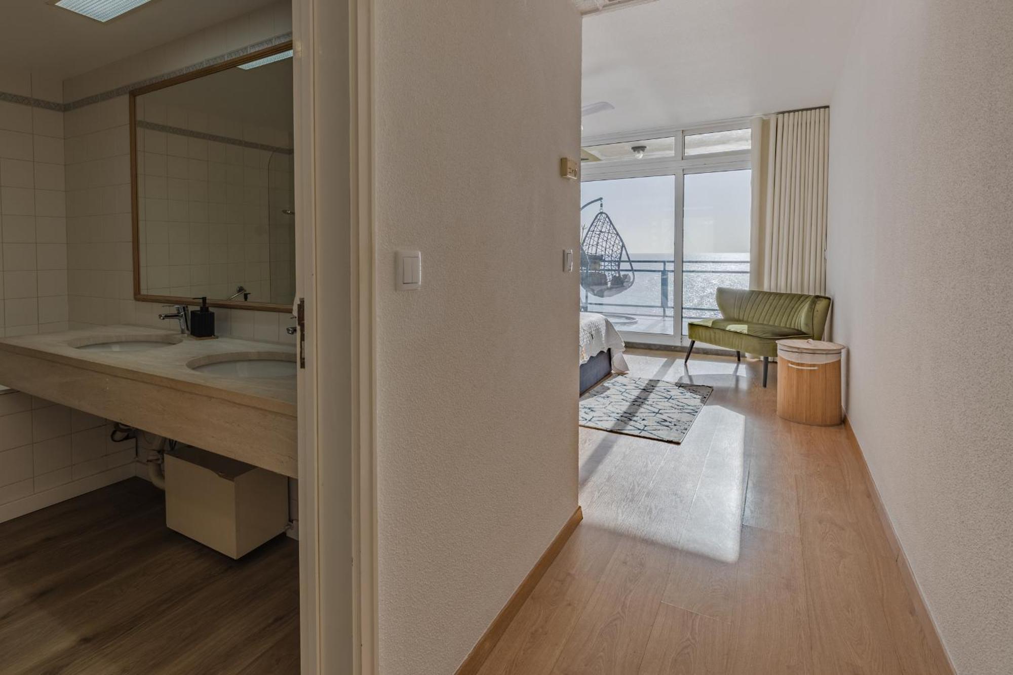 Flowers Island House 8 Infinity Apartment Funchal (Madeira)