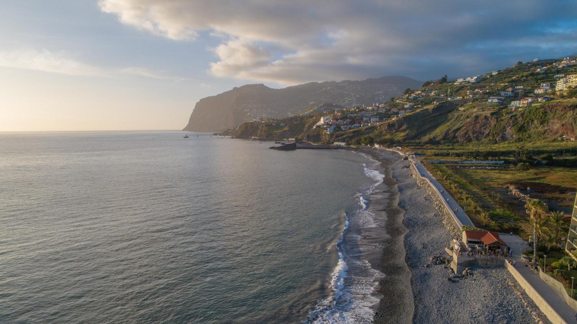 Flowers Island House 8 Infinity Funchal (Madeira)