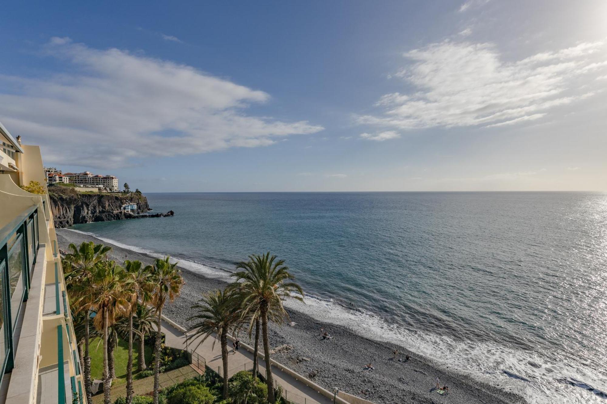 Flowers Island House 8 Infinity Funchal (Madeira)