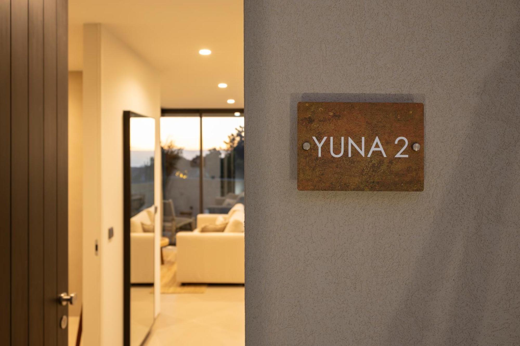 Yuna - Ultimate Surf * Viana do Castelo