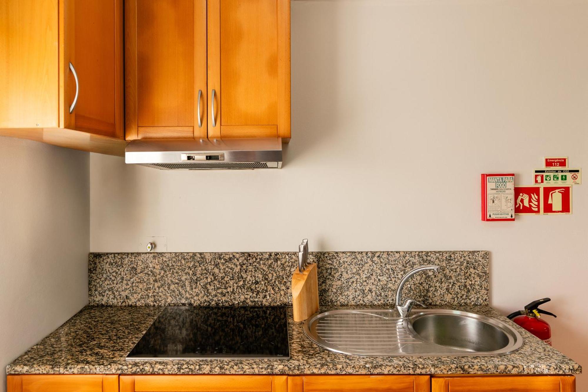 Celia Apartment *