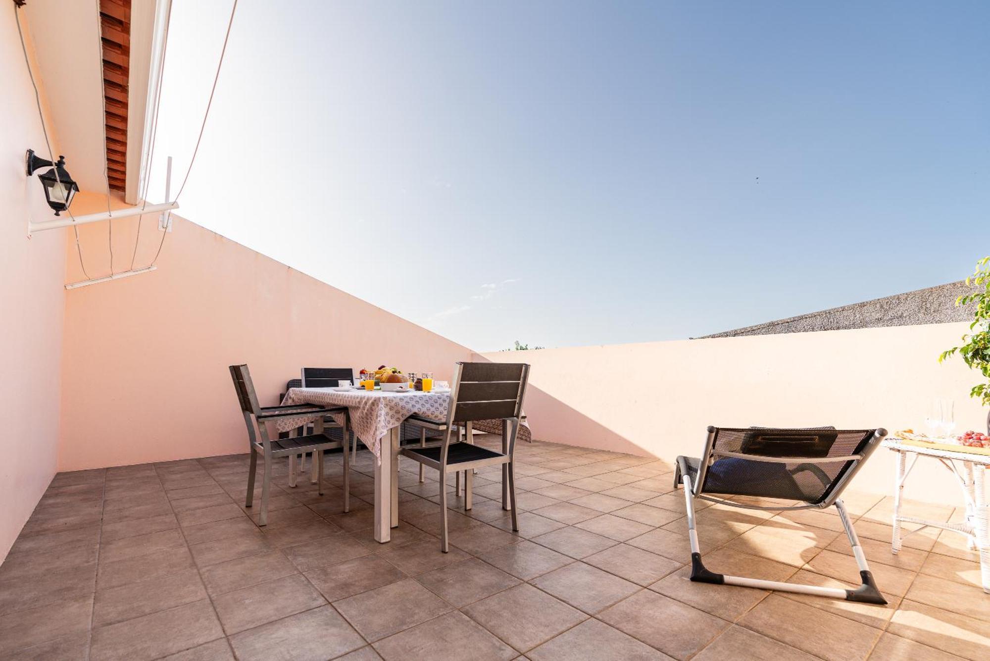 Celia Apartment Arco da Calheta (Madeira)