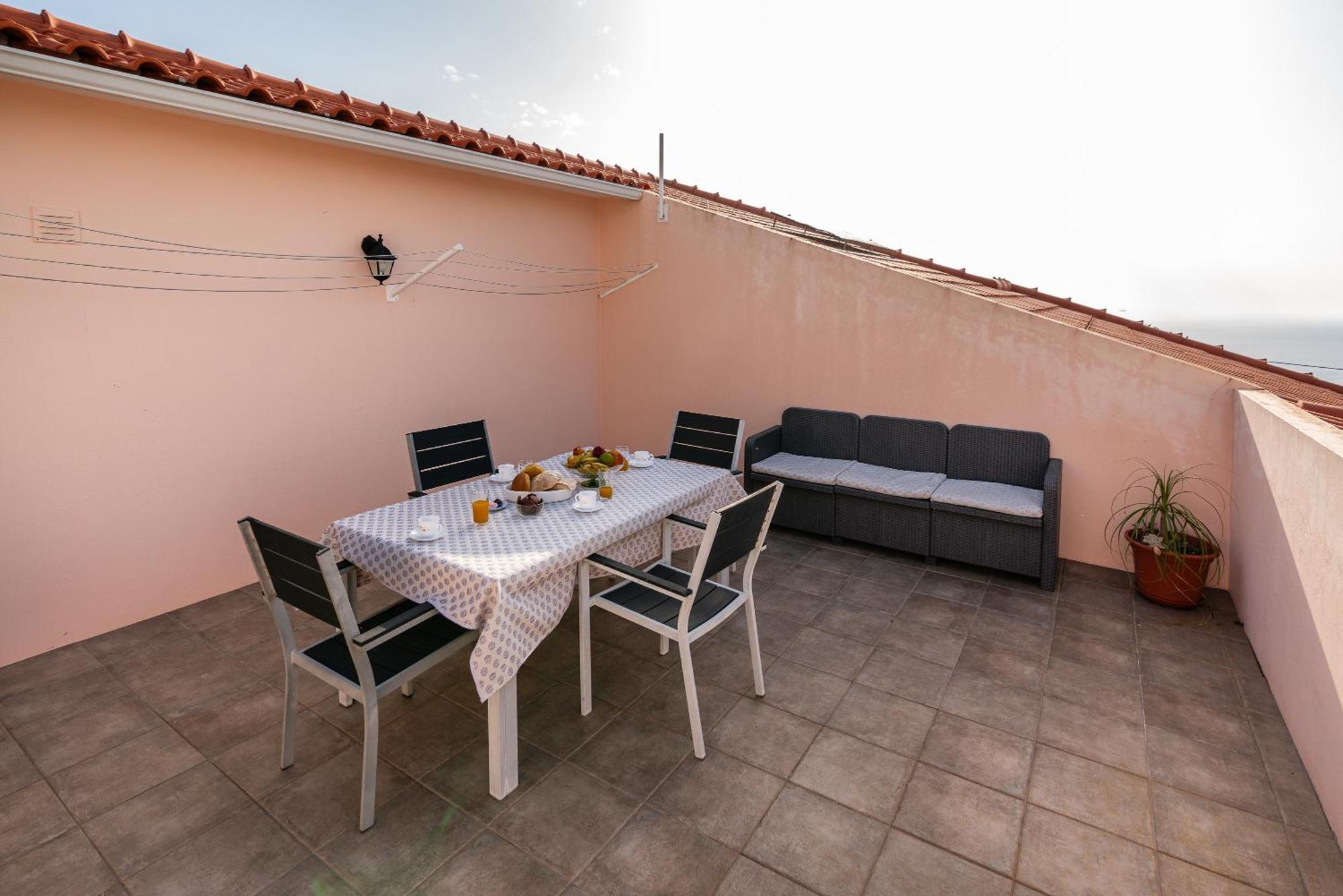 Celia Apartment Arco da Calheta (Madeira)