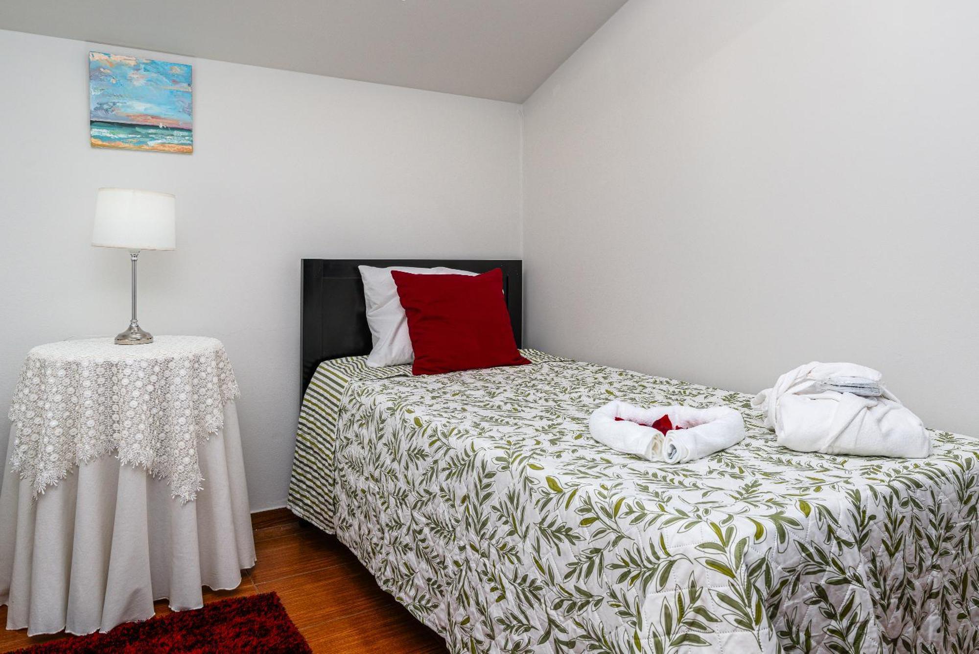 Celia Apartment *