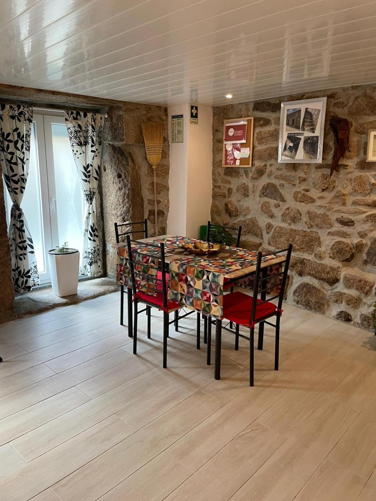 Casas Do Lobo Holiday home *
