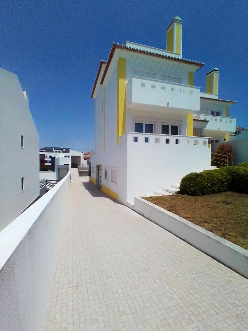 Merci House * Carvoeira