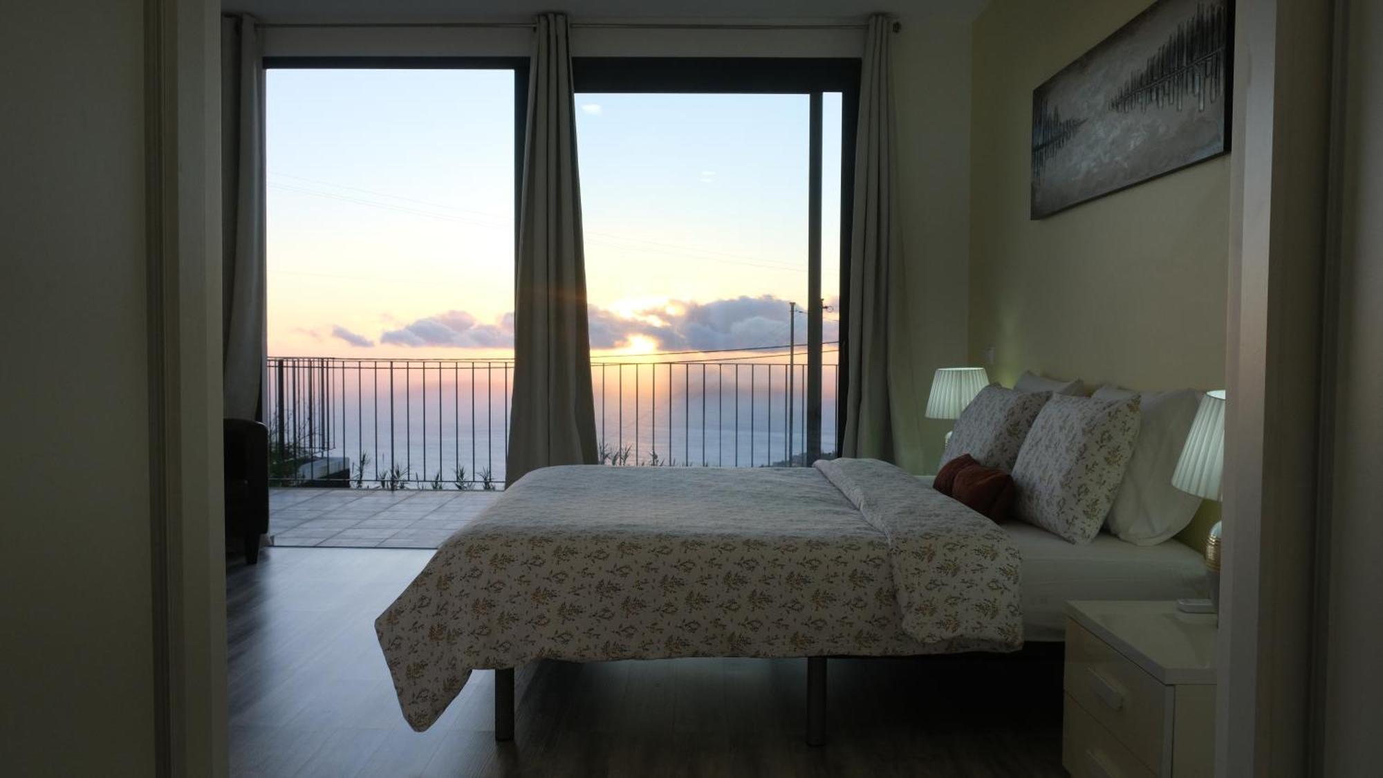 Casa Avos & Netas, Fantastic View, Near The Nature! Arco da Calheta (Madeira)