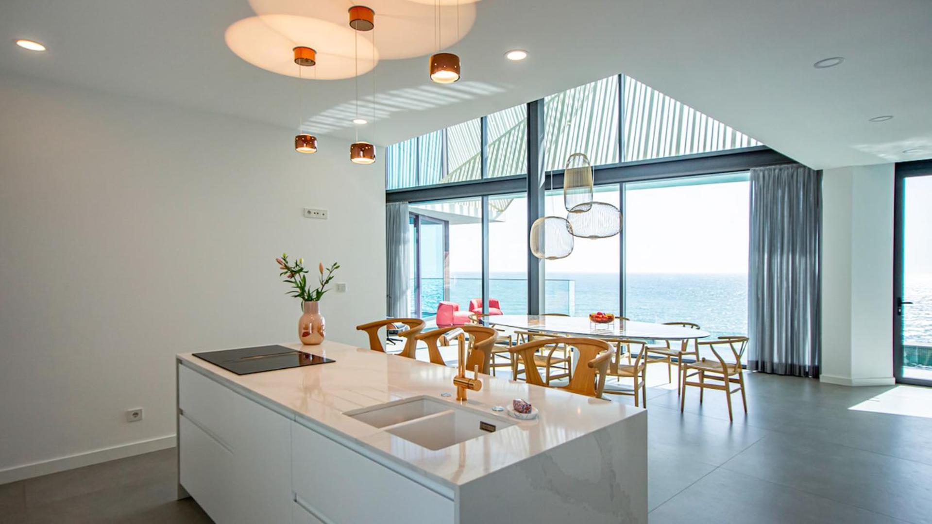 Villa Algarve For Contemporary Design & Sea Views