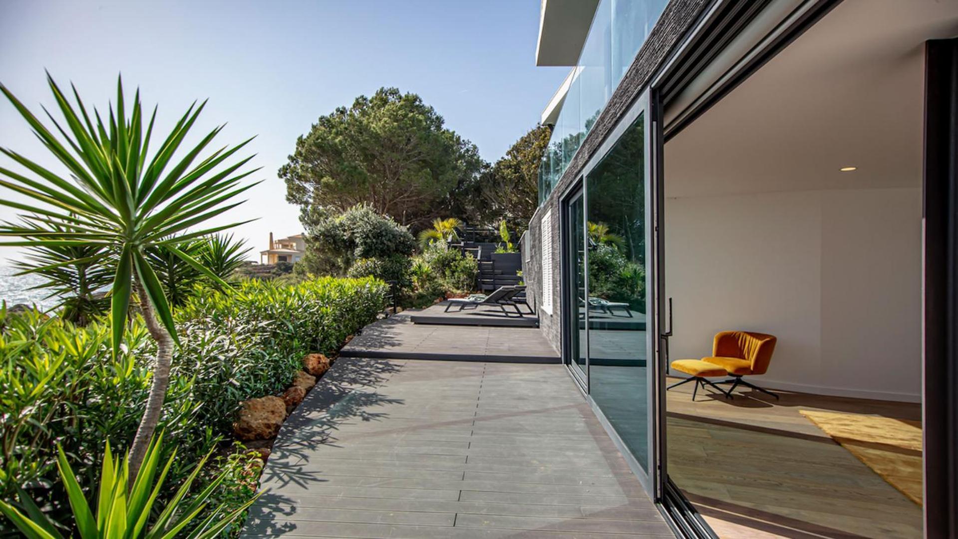 Villa Algarve For Contemporary Design & Sea Views *
