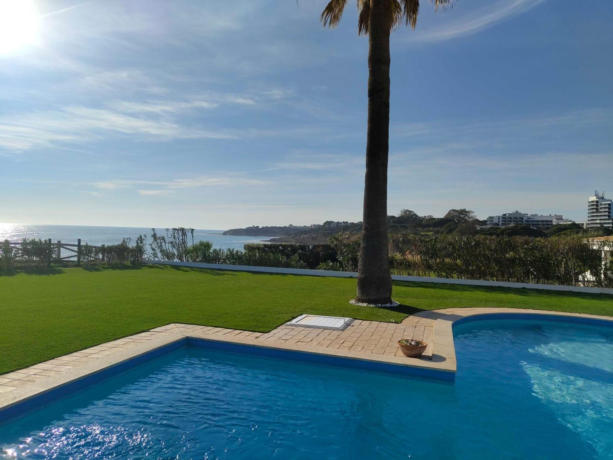 Seafront Luxury By Lovelystay Villa Albufeira