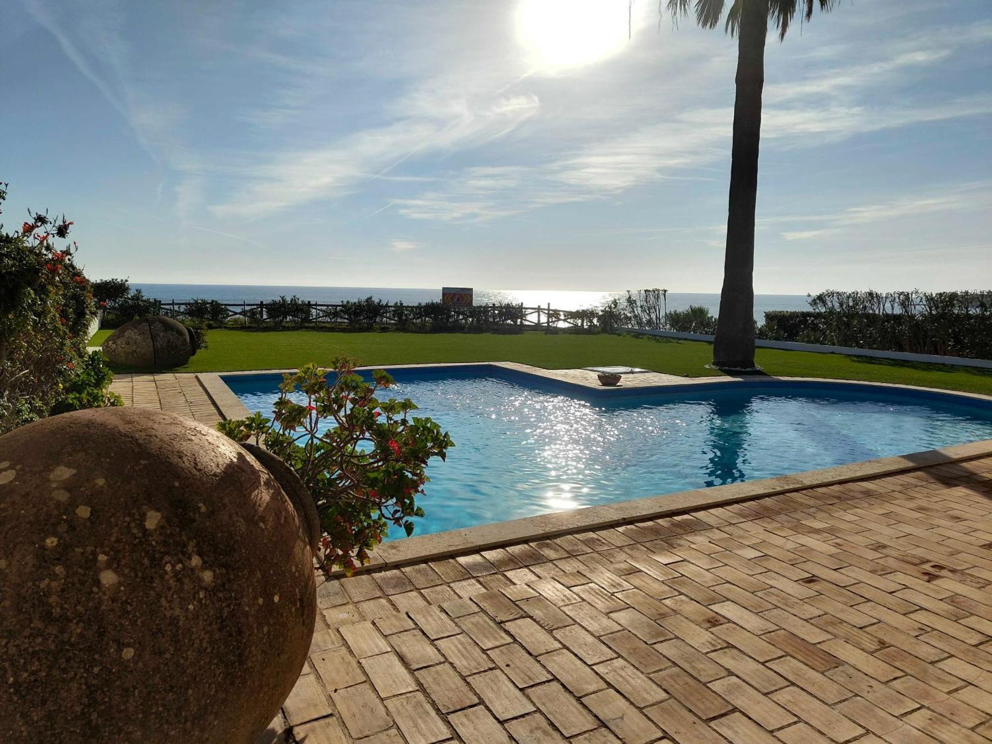 Seafront Luxury By Lovelystay Villa *