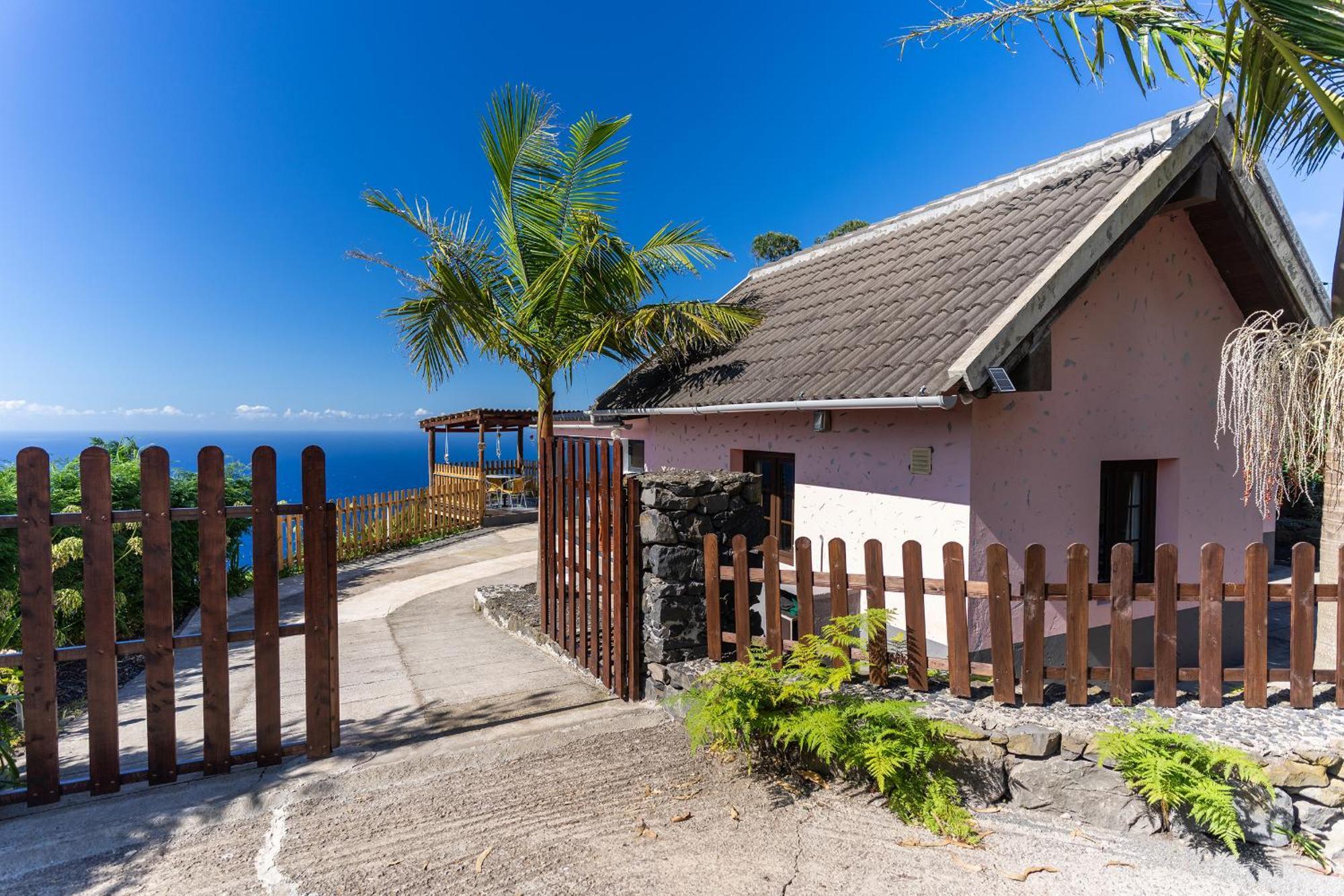 Sunset Village By Hr Madeira Sao Jorge (Madeira)