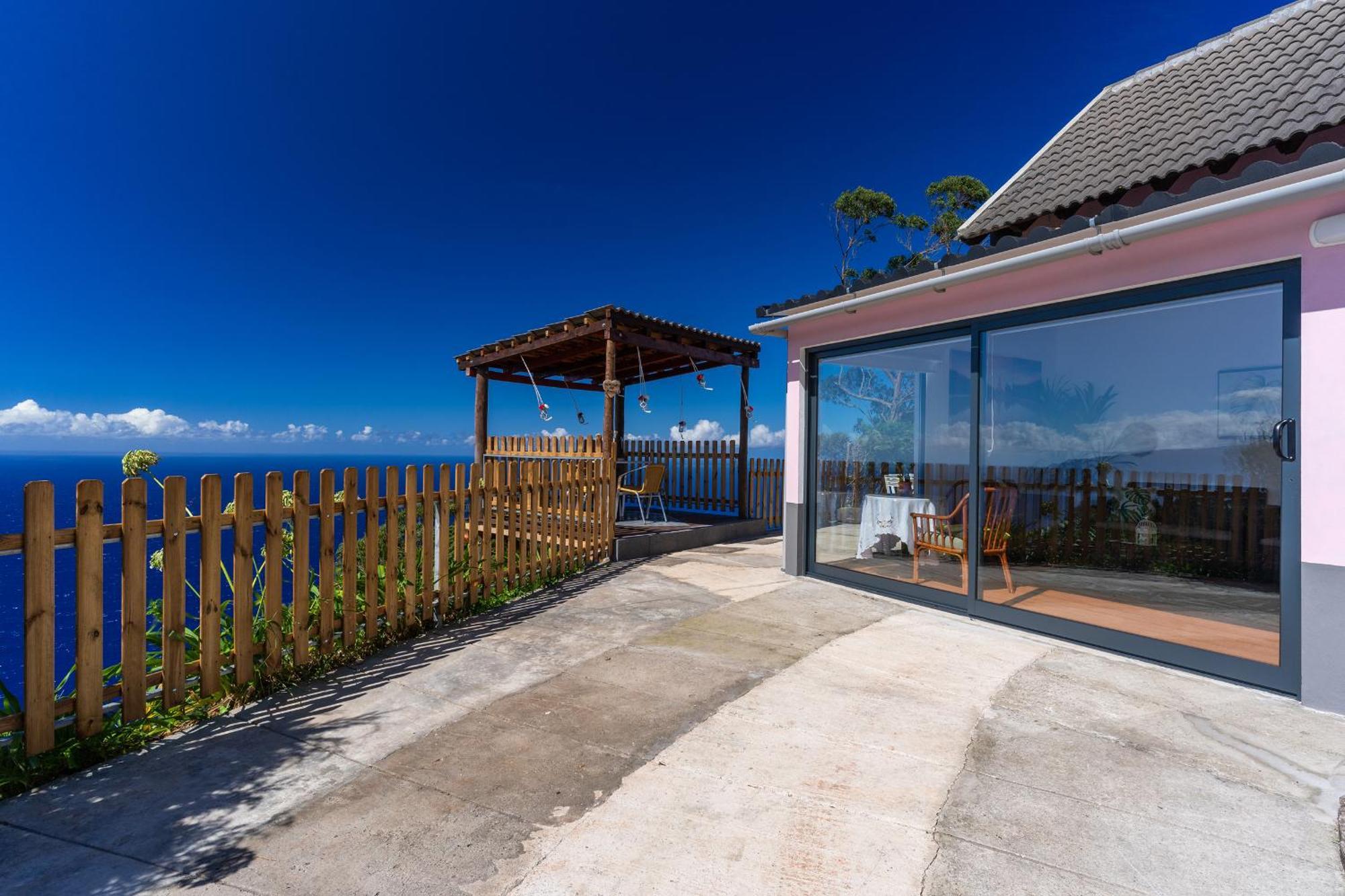 Sunset Village By Hr Madeira