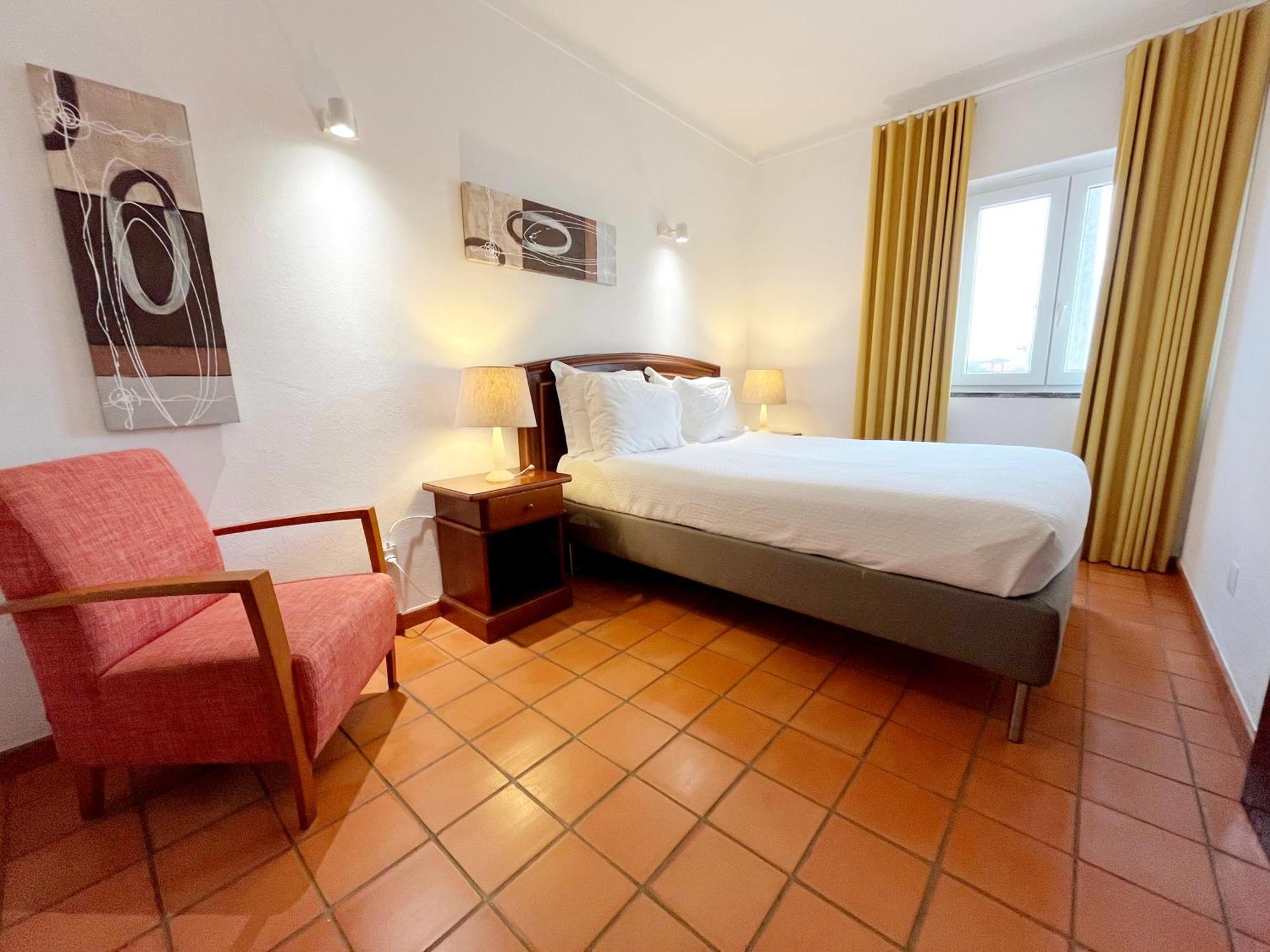 Da - Duna Parque & Guest house