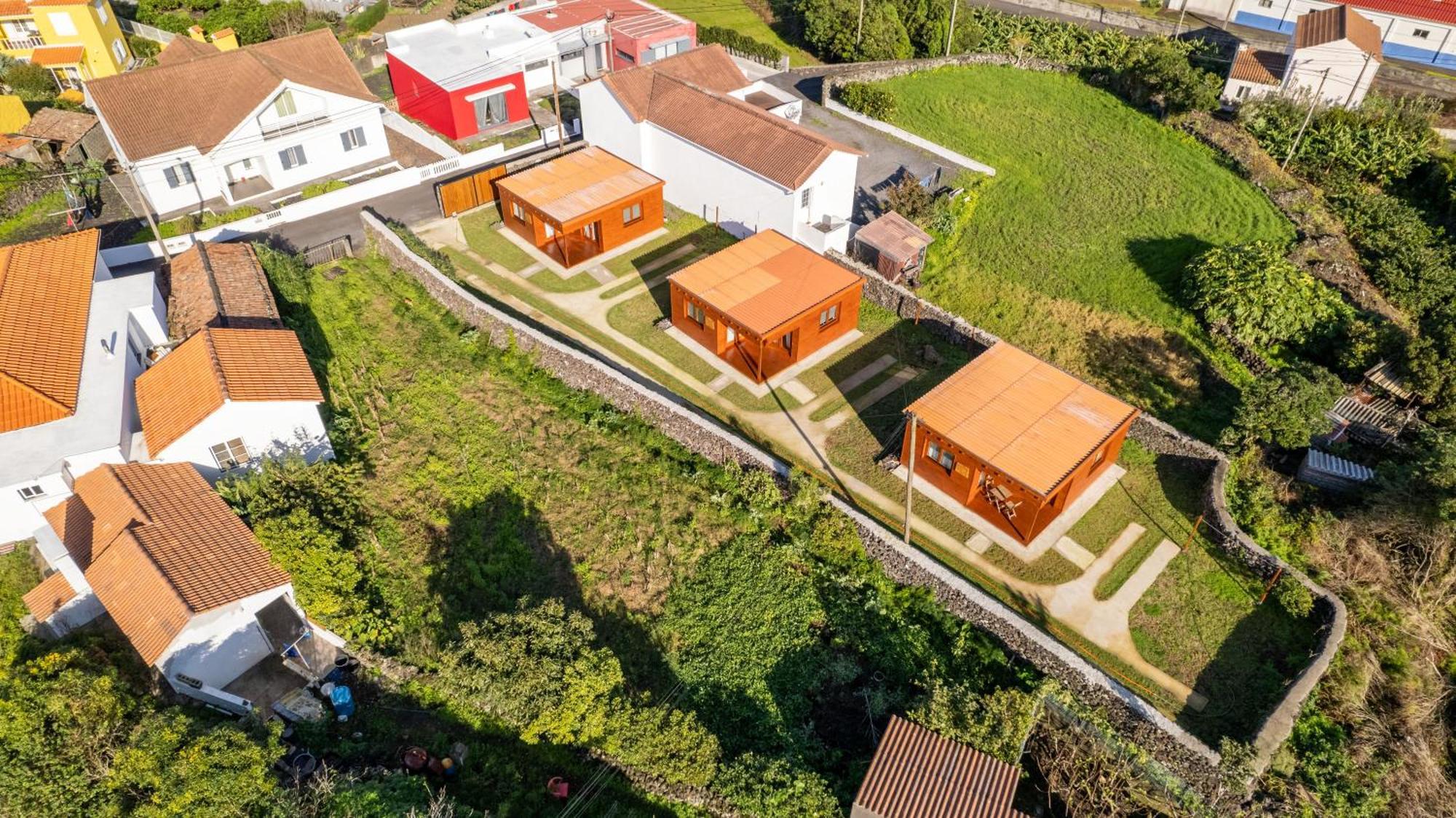 Adega Da Quinta- Moutain Wood Village Apartment Madalena (Azores)