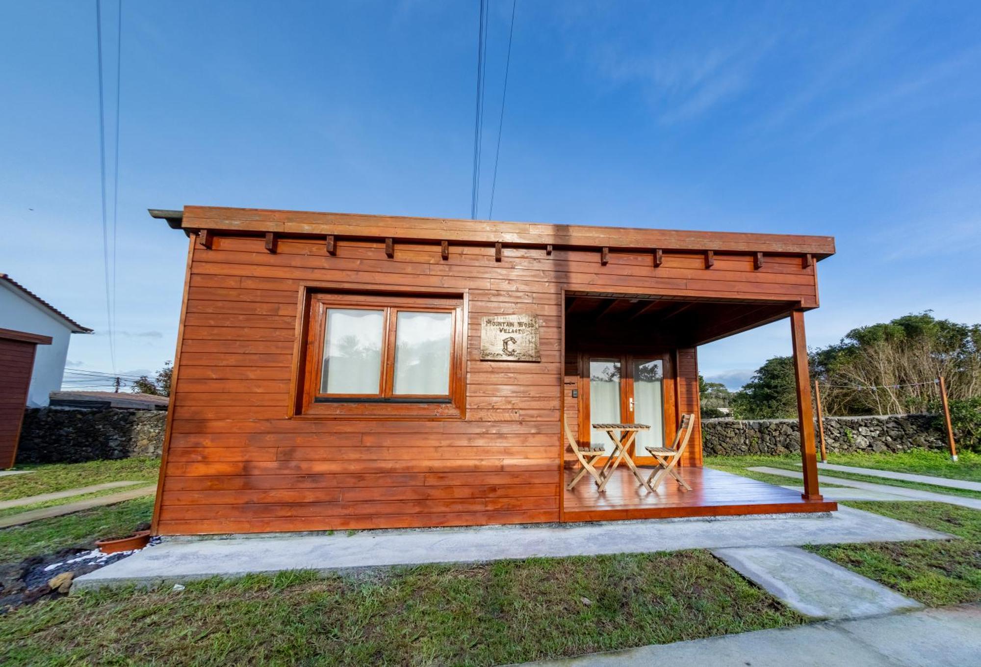 Adega Da Quinta- Moutain Wood Village Madalena (Azores)