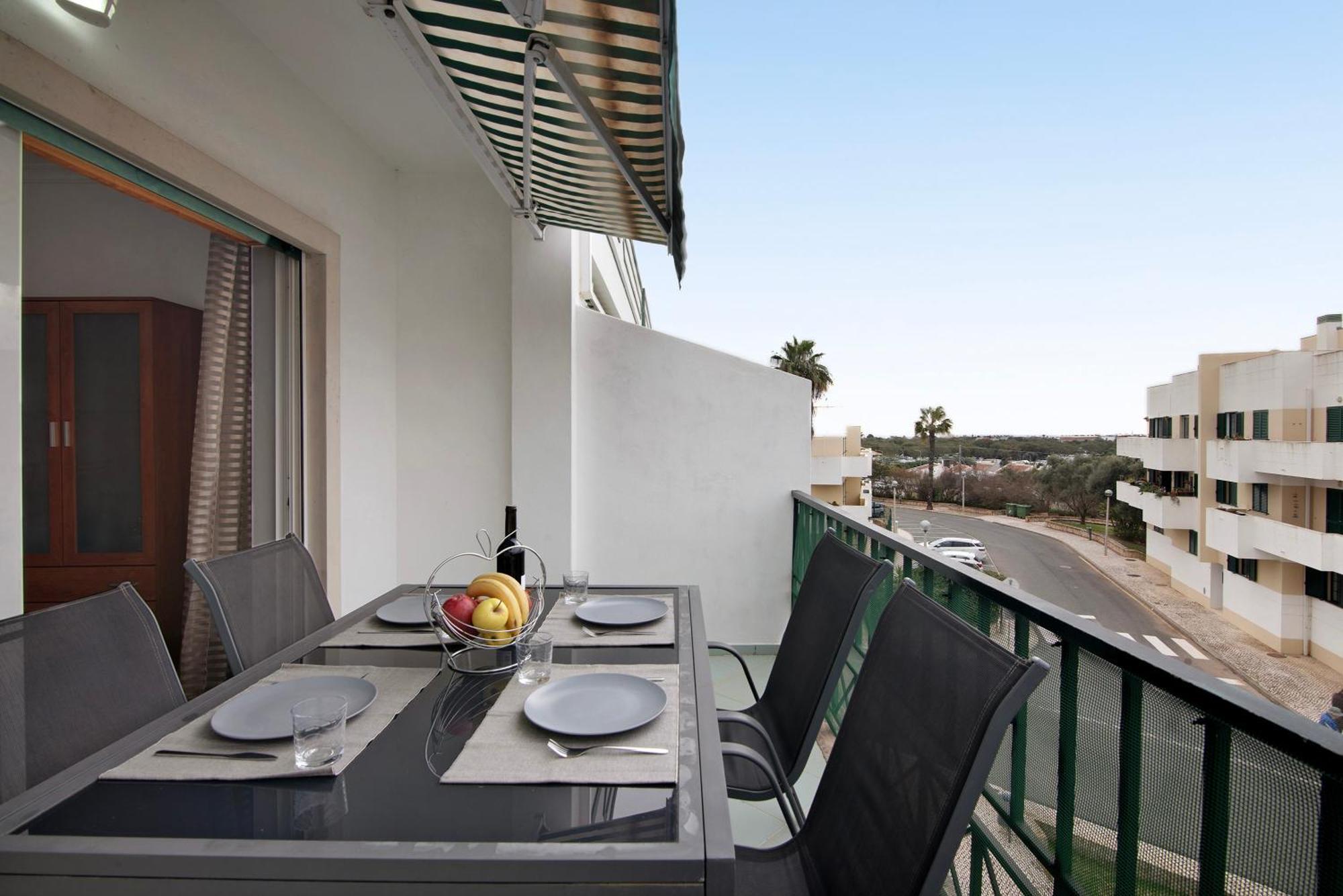 Casa Oliveira Apartment *
