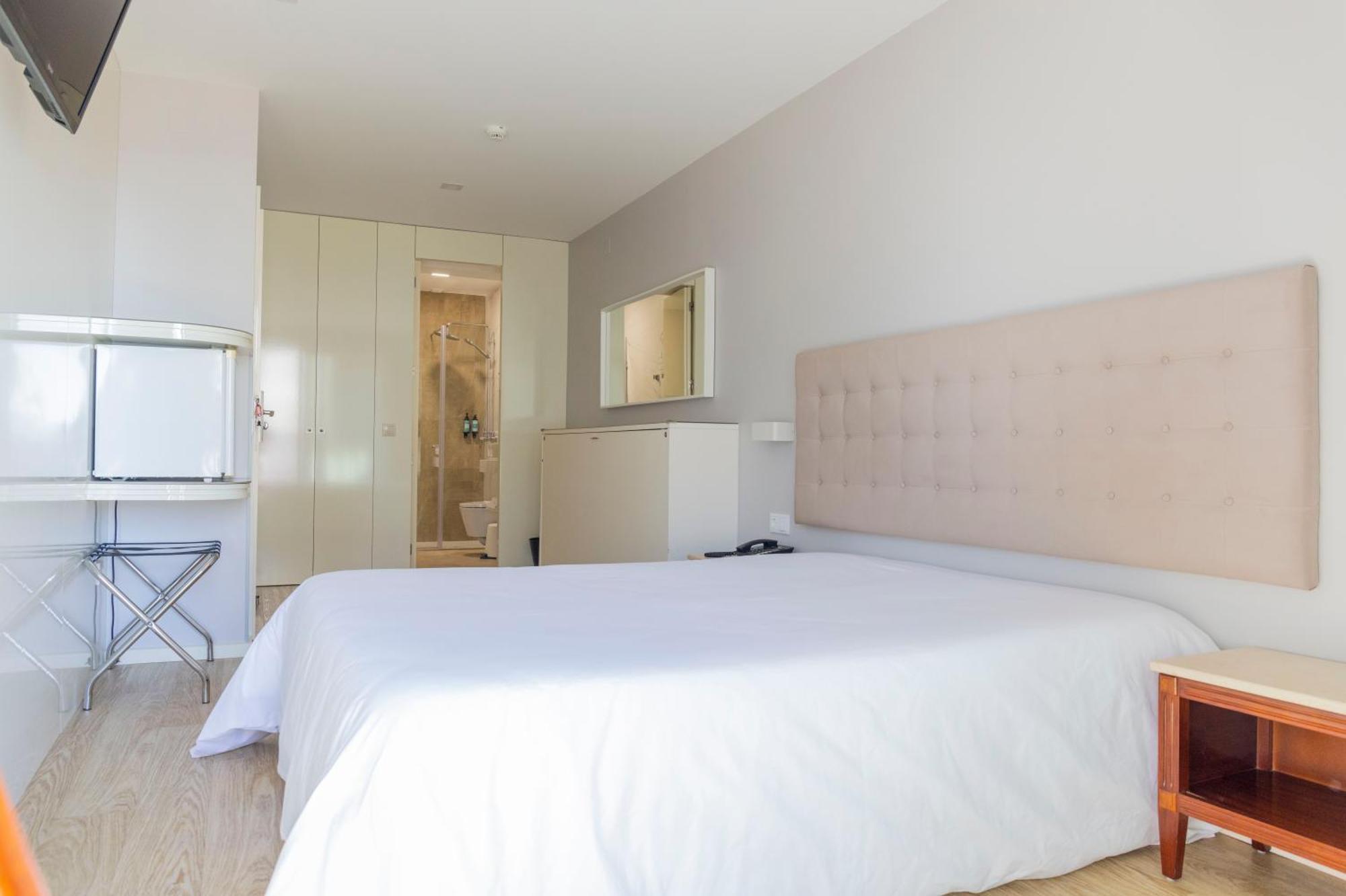 Avenida Hotel 2*