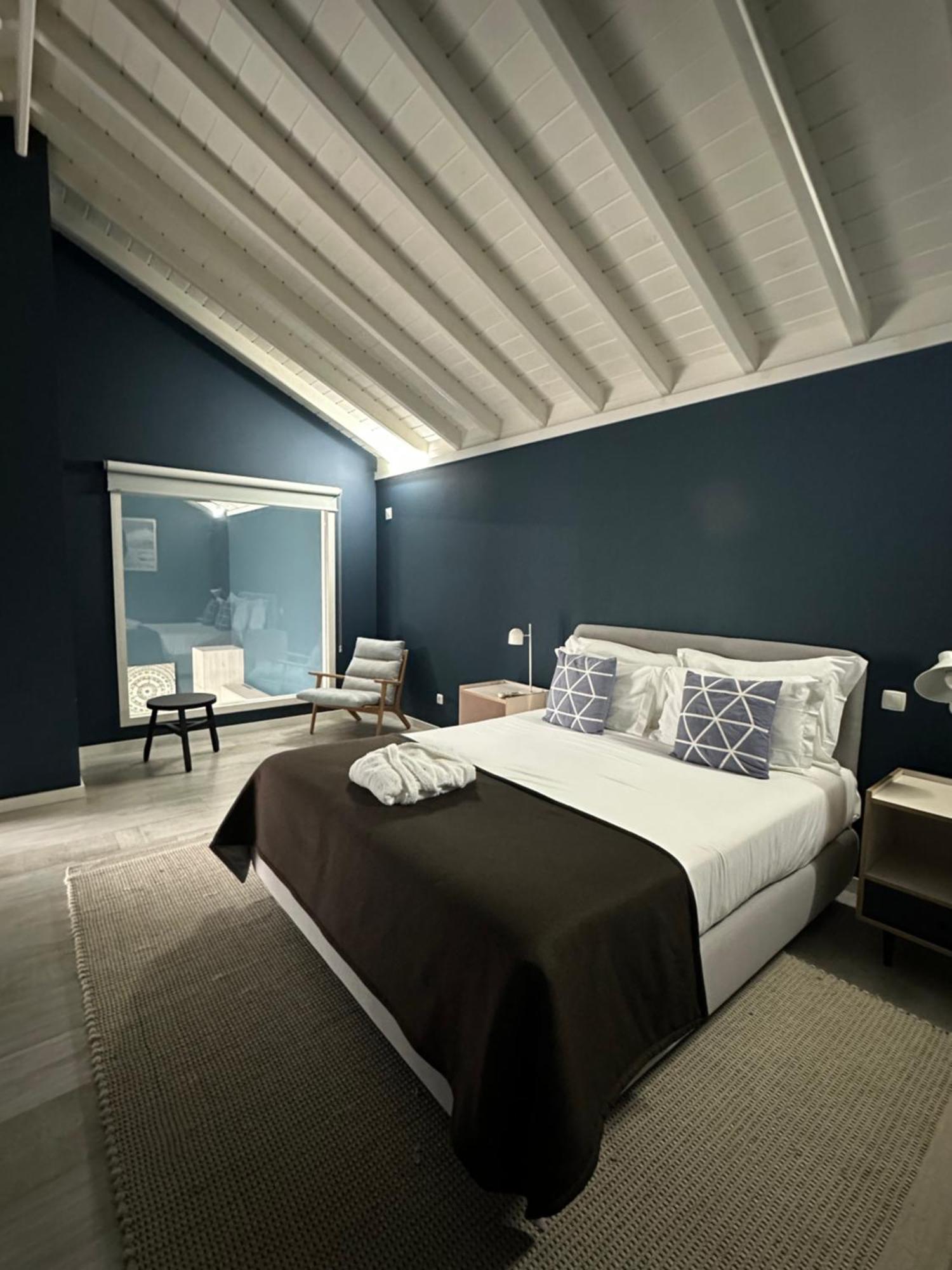 Vinhas Do Calhau Aparthotel 4*