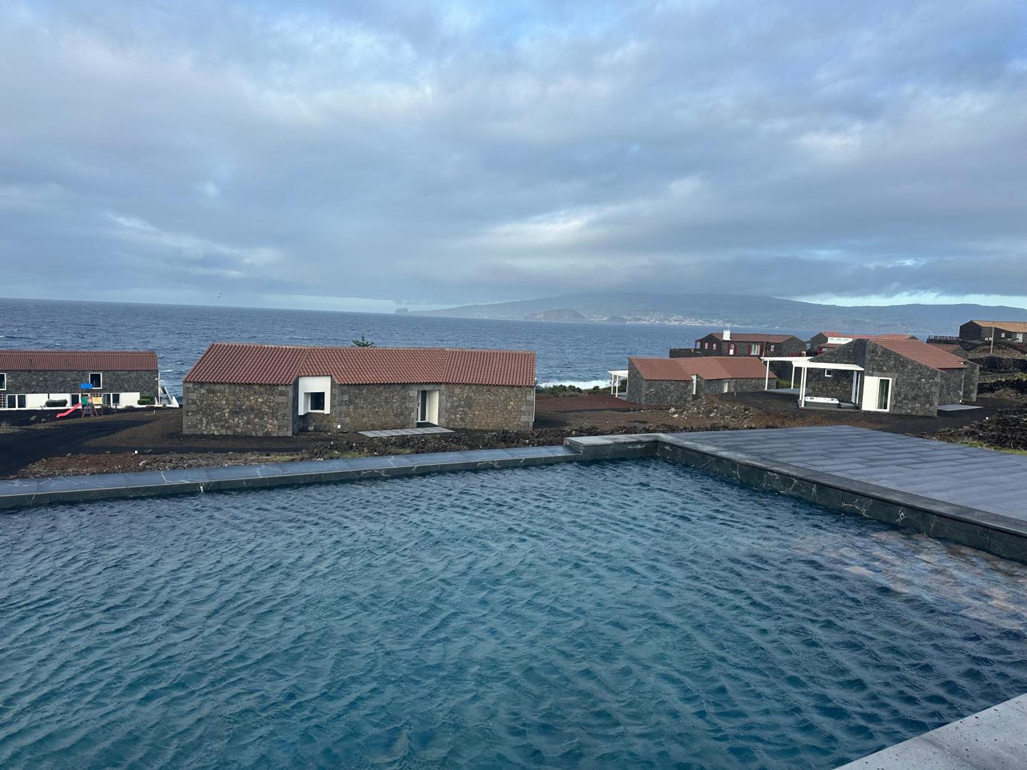 Vinhas Do Calhau Aparthotel Madalena (Azores)