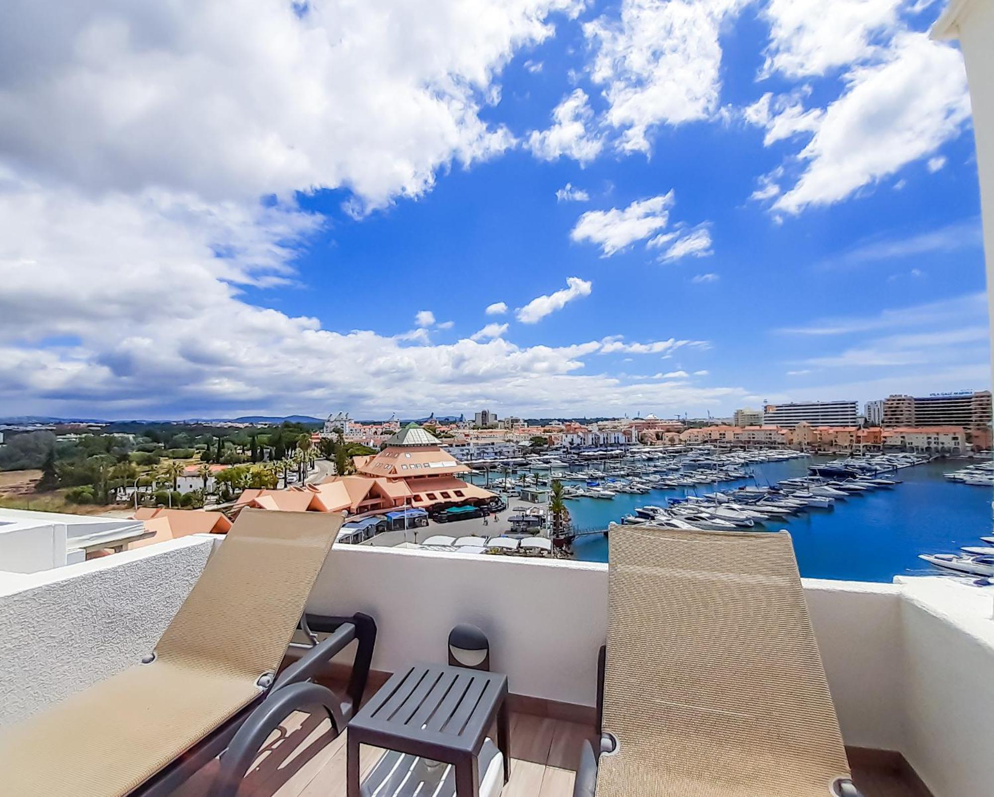 Penthouse Triplex L25 T2 By Hsr Vilamarina *