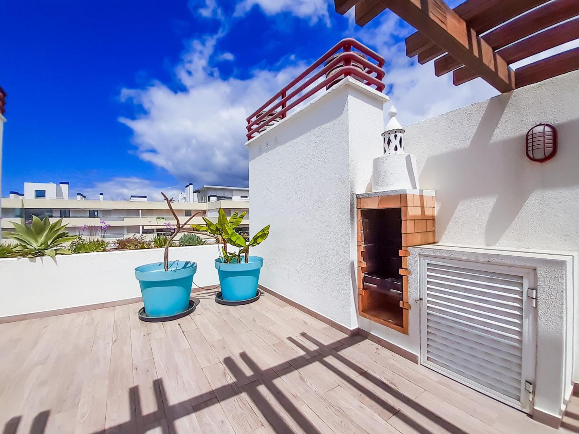 Penthouse Triplex L25 T2 By Hsr Vilamarina