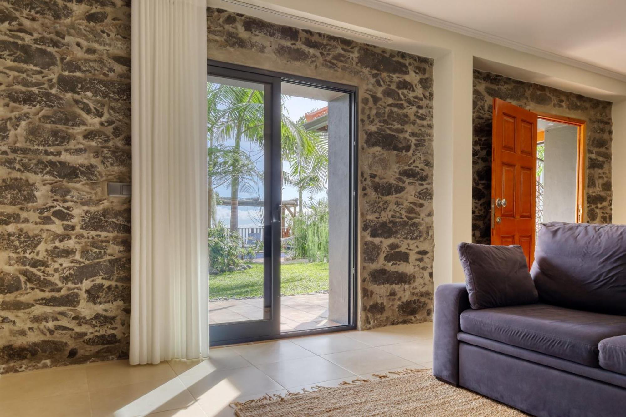 Villa Ricardo House, A In Madeira Calheta (Madeira)