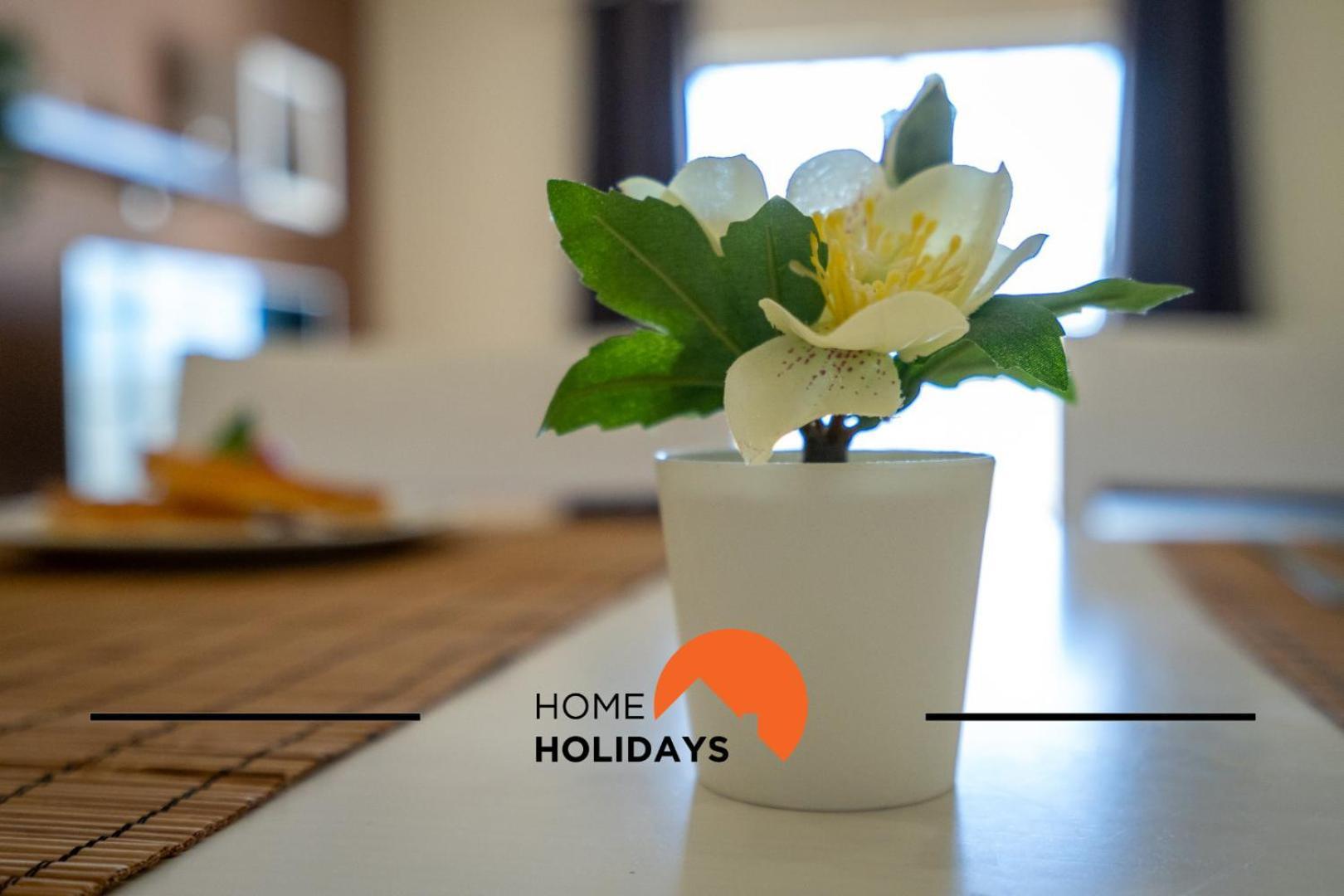 #292 Mar A Vista 33 By Holidays Apartment *