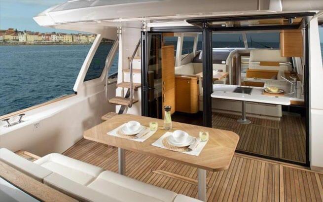 Botel Greenbreeze Full Day 8h Charter With Overnight In A Greenline 48 Fly Luxury Yacht