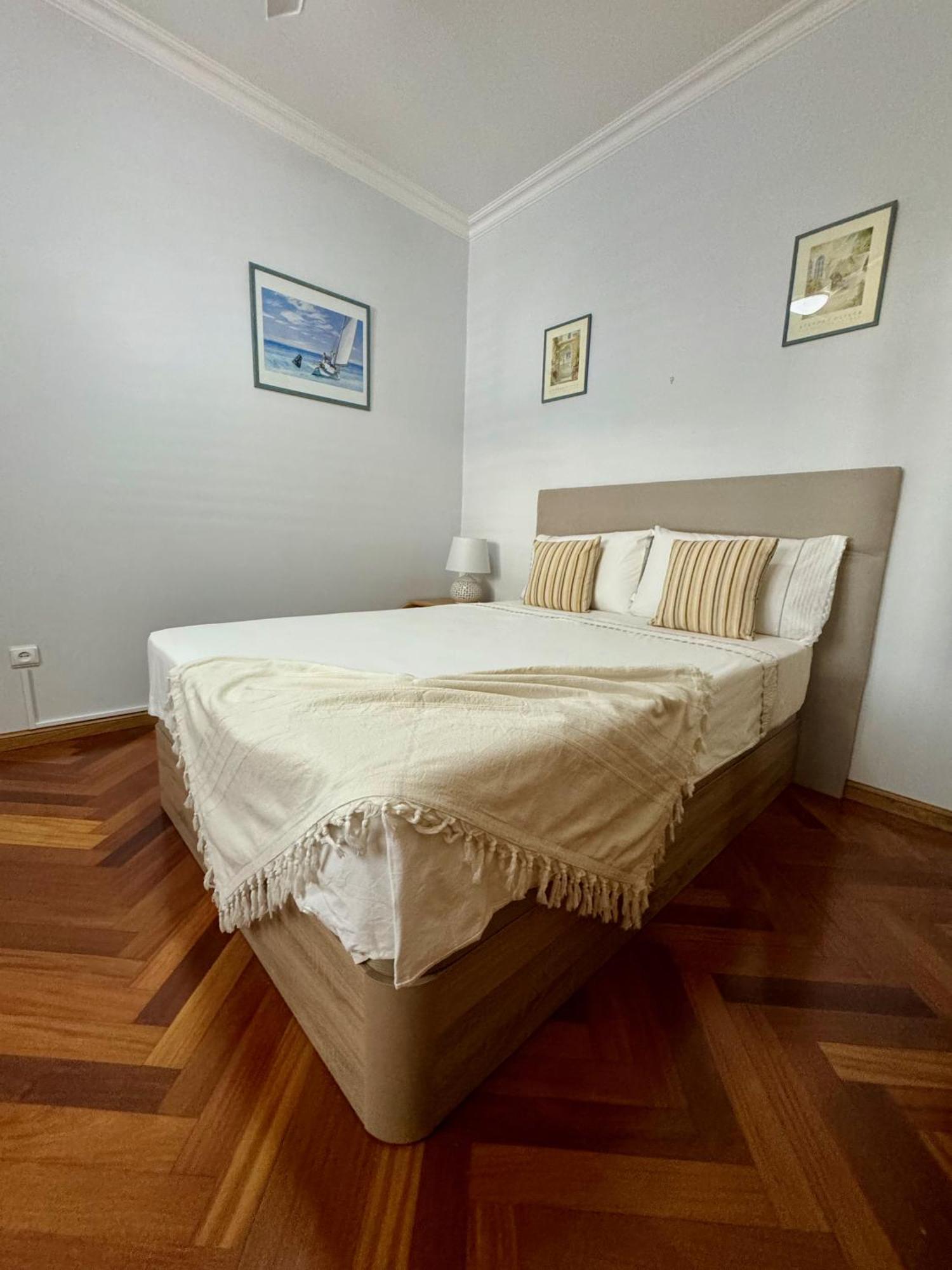 Casa Neves Apartment *