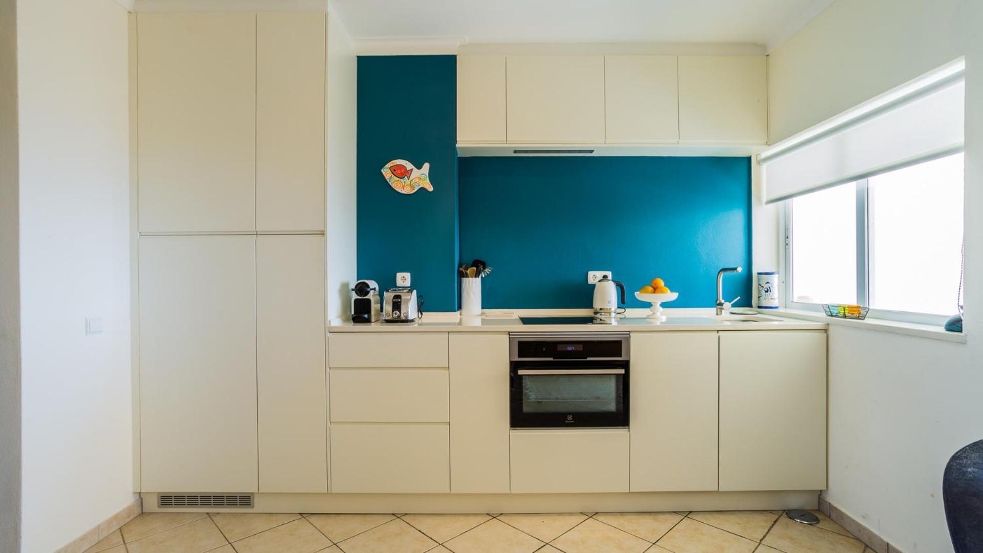 Apartment 3 Bed With Airconditioning, Sea And Poolview Near Alvor