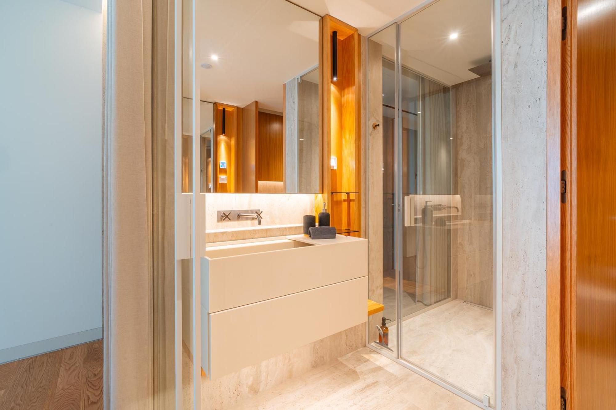 Savoy Monumentalis Your In Madeira Island Appartement