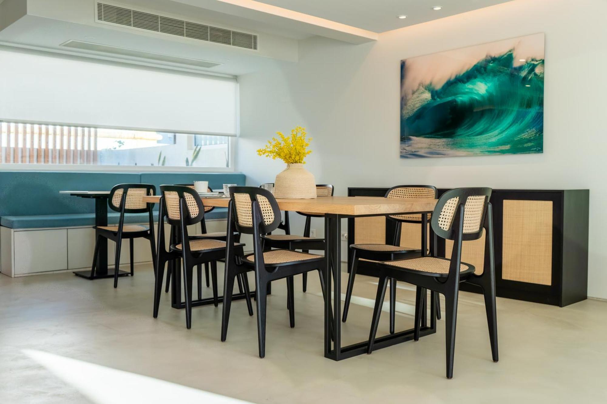 Silveira Bay Lounge Retreat Bed & Breakfast