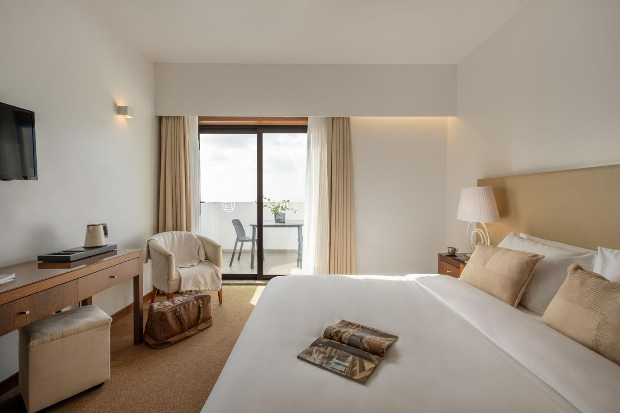 Hotel Sao Felix Hillside & Nature 4*