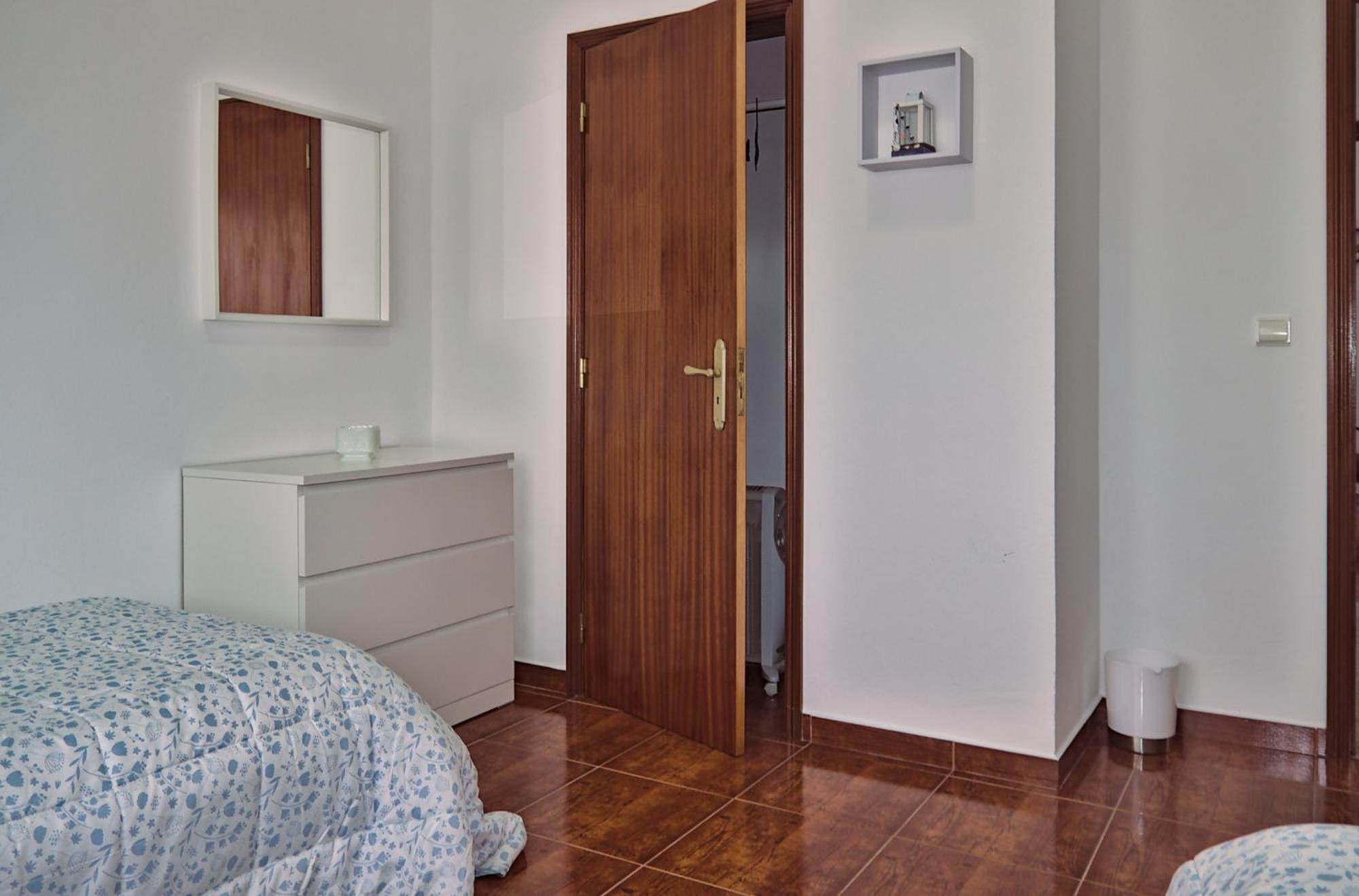 Apartment Bay Al