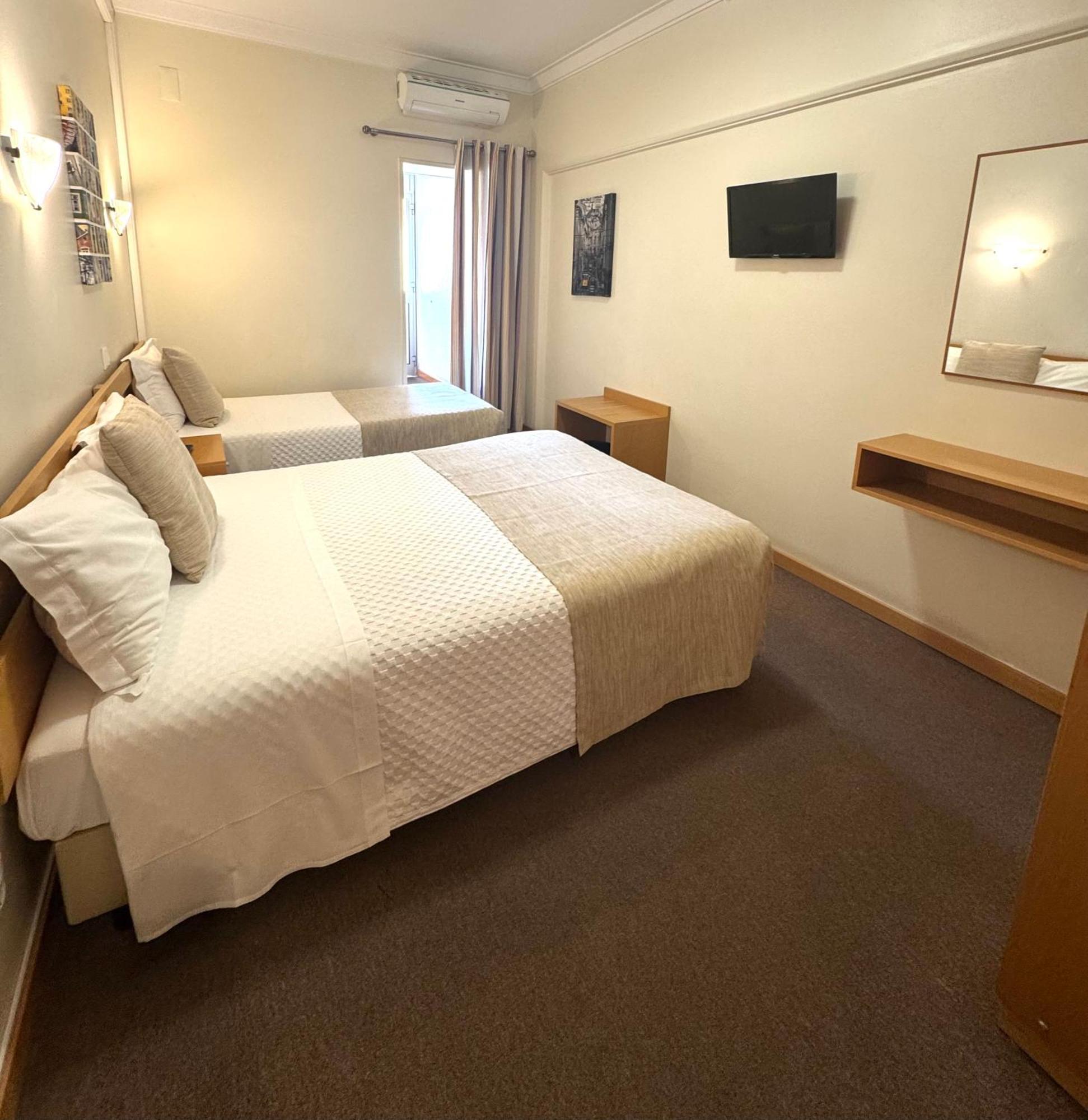 Paradouro Guest house 2*