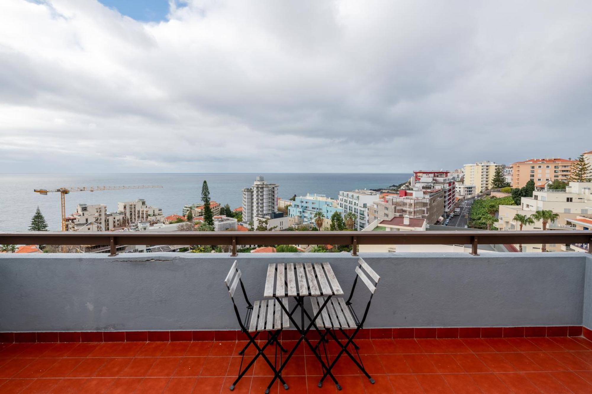 Apartamento Casa Branca Apartments by TrIp2Portugal