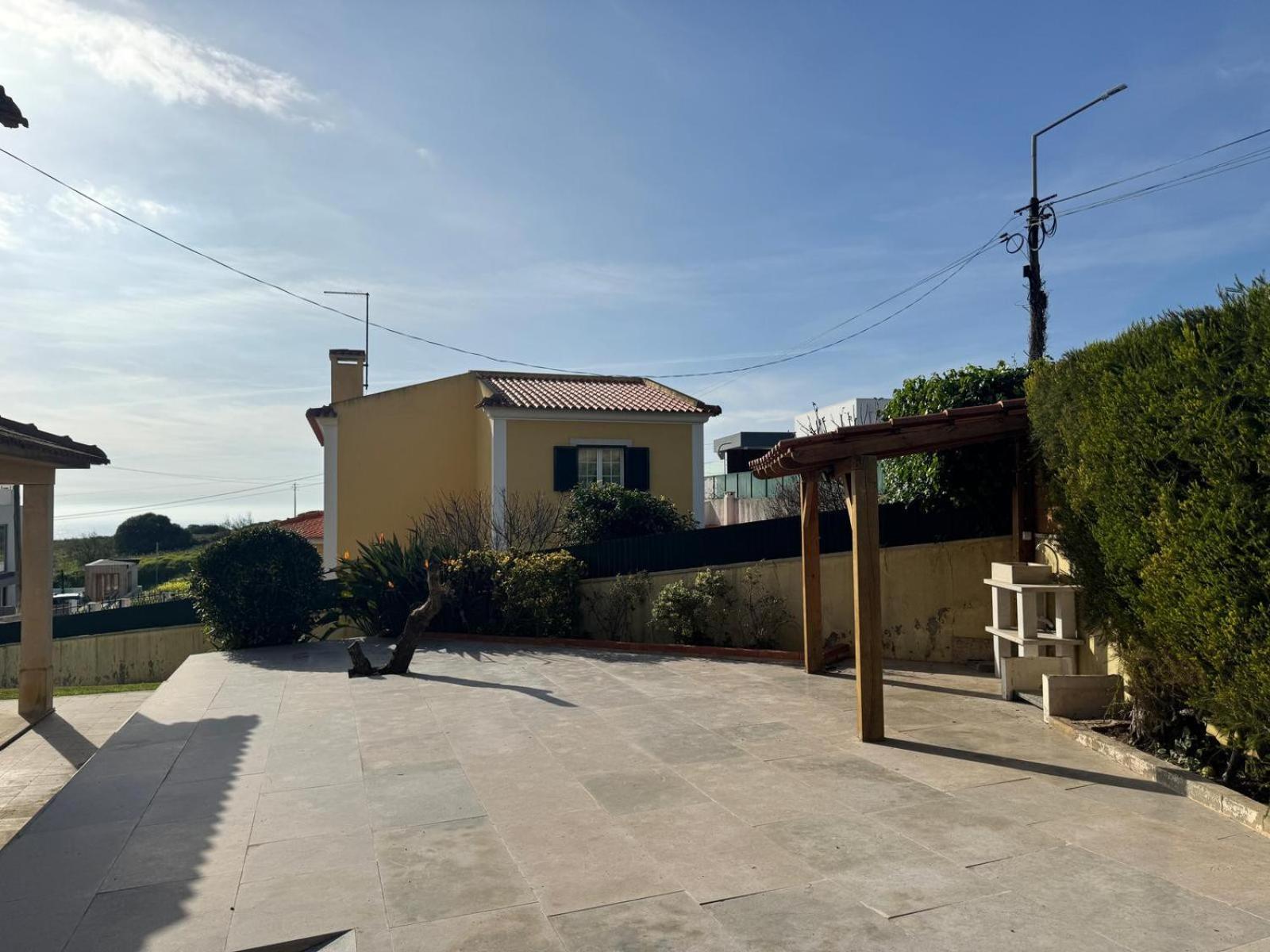 Janota By Acasadascasas Holiday home