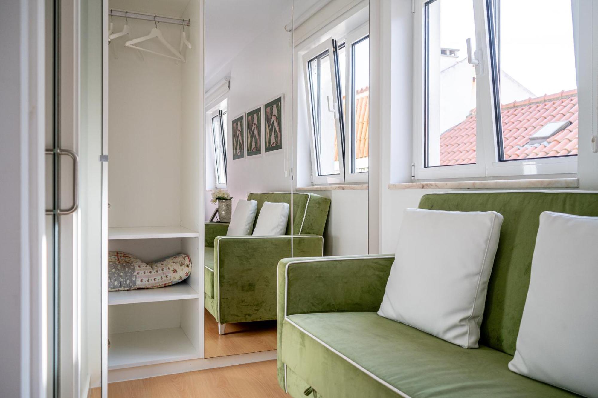 Bed & Breakfast By The Sea -