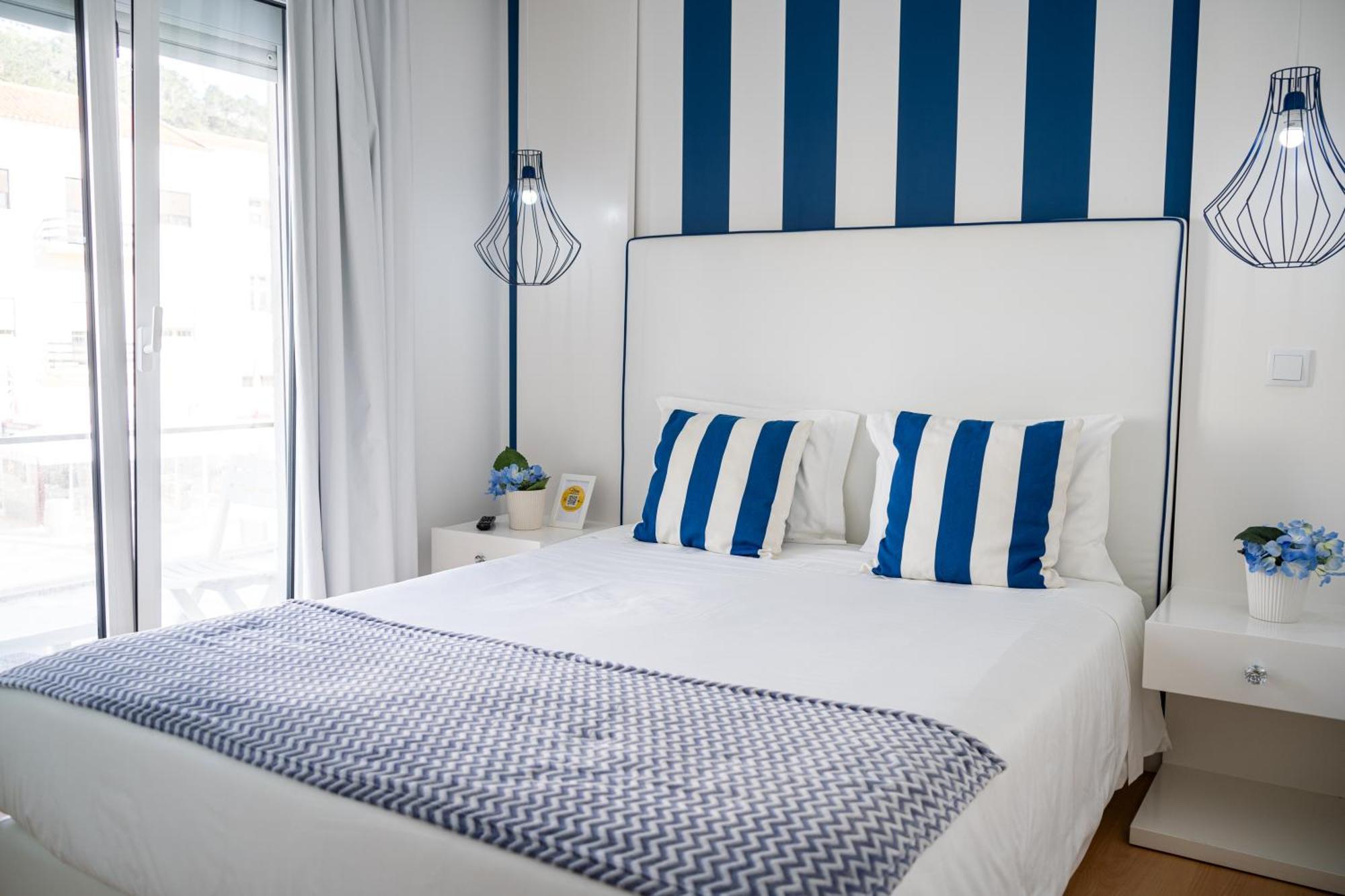 By The Sea - Bed & Breakfast