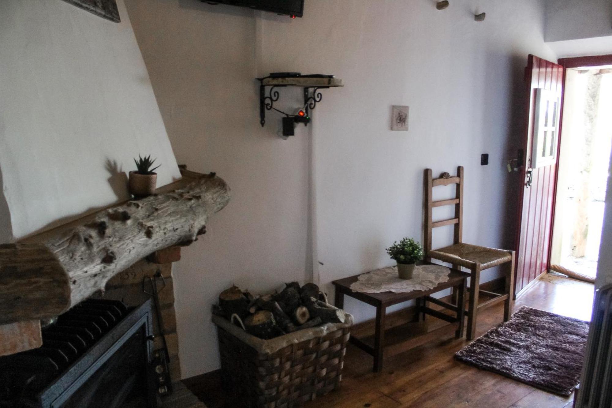 Casas De Pedra - Quinta Da Escola Farm stay *